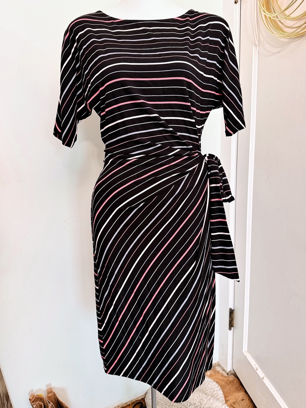 Ann Taylor Striped Side Tie Wrap Dress Black Pink Size Small